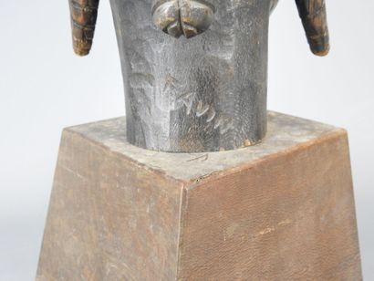 Roger FAVIN (?-1990): Carved blackened wood...