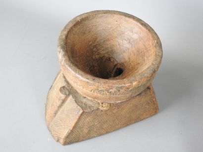 AFGHANISTAN or INDRE: Mortar element in carved...
