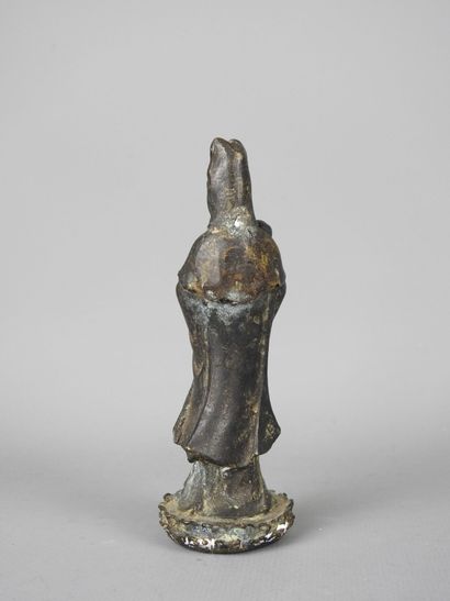 CHINE : Déesse Guanyin. Sujet en bronze à...