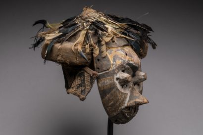 KUBA, Democratic Republic of the Congo.
Wood,...