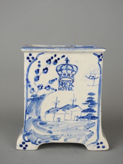 VIETNAM: Rectangular blue-white porcelain...