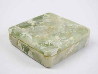 CHINA: SQUARE jade box, lid with incised...