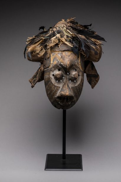 KUBA, Democratic Republic of the Congo.
Wood,...