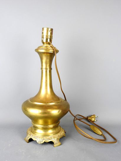 Baluster-shaped gilt-brass LAMP with partially...