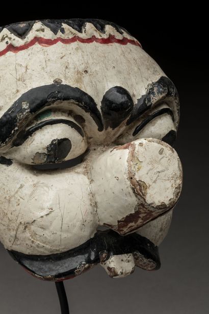 JAVA, Indonesia.
Polychrome wood.
Dance mask...
