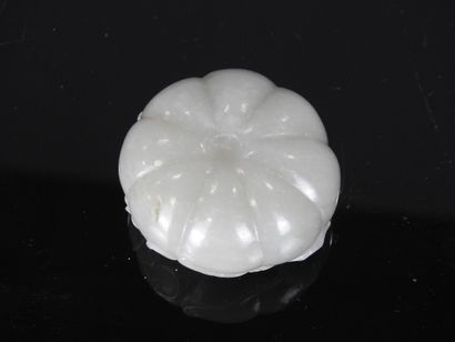 CHINA - 18th/19th century
Small celadon jade...