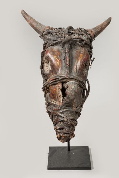 IBO, Nigeria.
Rare and ancient reliquary...