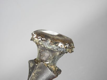 CHINE : Déesse Guanyin. Sujet en bronze à...