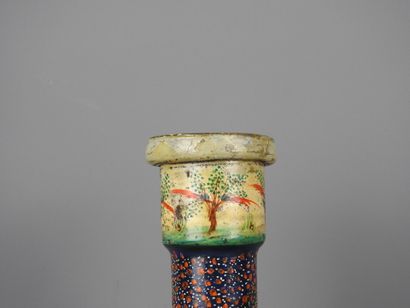 VASE à NARGUILE OTTOMAN en verre peint à...