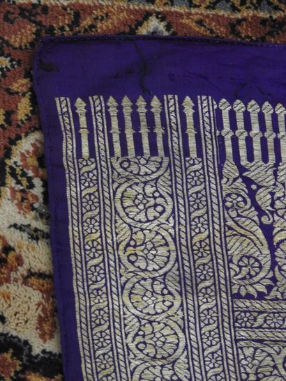 NORTHERN INDIA.
Women's 