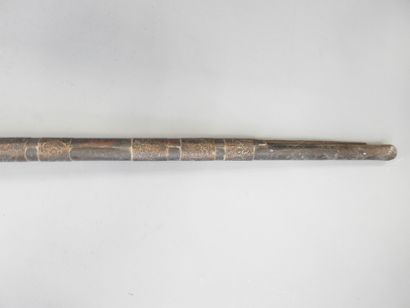 Fusil MOUKHALA incrusté de plaques d'os....