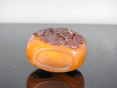 CHINA - 20th century
Orange glass snuff bottle...