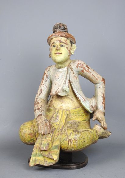 INDE: Statue de danseur en bois polychrome...