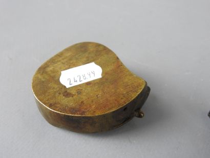 TIBET: DZI resin amulet. L: 7 cm. 
A small...