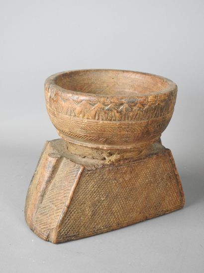 AFGHANISTAN or INDRE: Mortar element in carved...