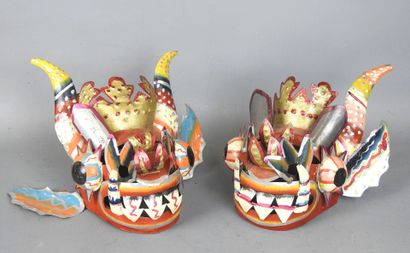BOLIVIE : Deux petits masques de Carnaval...