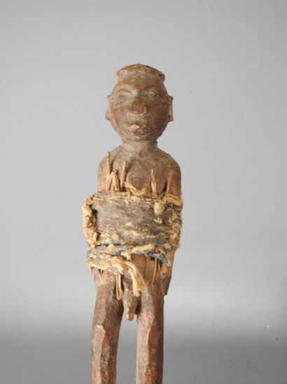 FON, Benin: Three statues including a VENAVI...