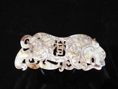 CHINA: Carved jade sculpture of a Fô dog...