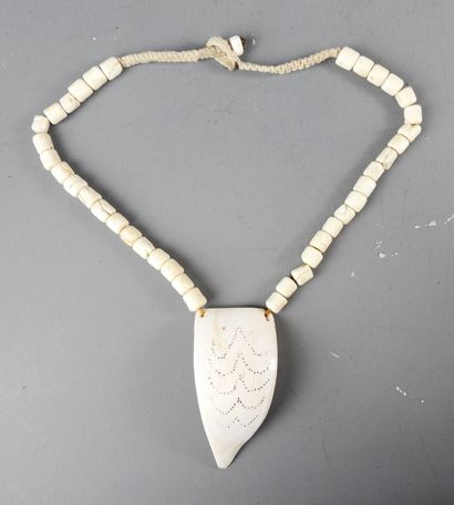 Naga Nagaland between India and Burma: Necklace...