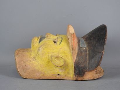 MAKONDE Tanzania: Dance mask, portrait of...