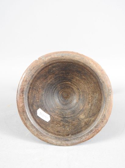 Neck rest on conical foot, KAFFA, Ethiopia.
Wood,...