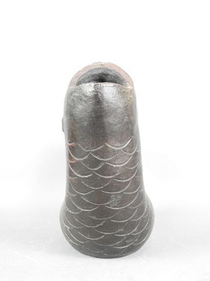 AMERIQUE DU SUD : Vase en forme de poisson,...