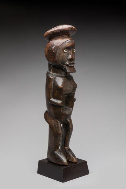 TEKE, République Démocratique du Congo. Bois...
