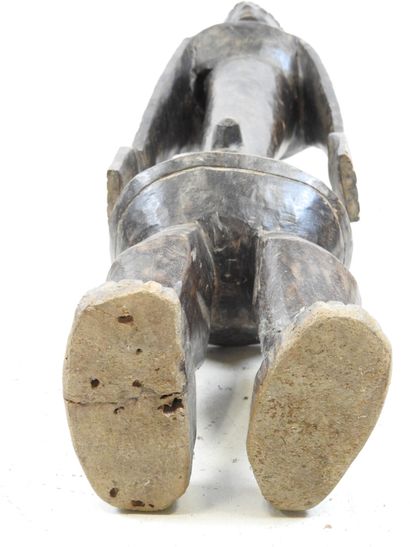 MUMUYE - Nigeria : Bois patine brune. Statue...
