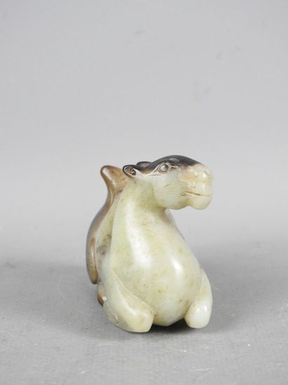 CHINA: Rust-veined jade camel H: 6 - L: 9...