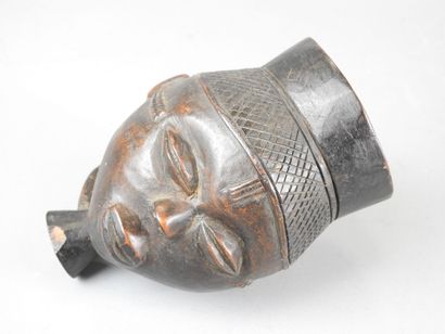 PENDE, Democratic Republic of the Congo.
Hardwood,...