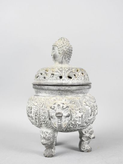 CHINE : Brûle-parfum tripode en bronze, le...