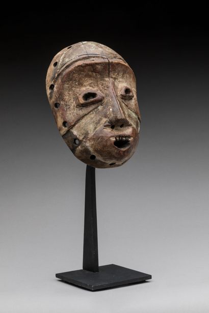 Miniature grade mask, LEGA, Democratic Republic...