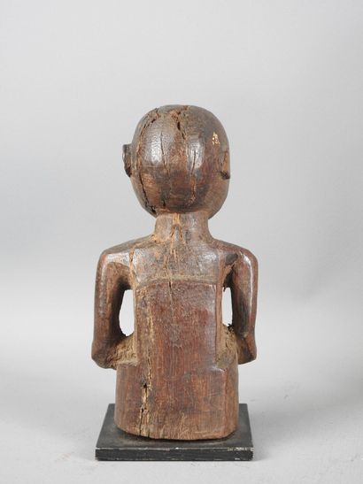 LOBI, Burkina Faso.
Hard wood, antique patina.
Reunion...