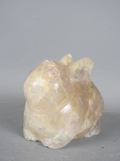 CHINA: Two rabbits in hard stone. H. 7 and...