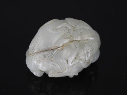 CHINA - 18th/19th century
Small jade (nephrite)...
