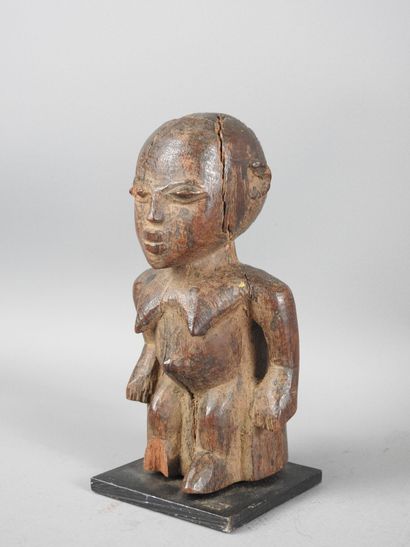 LOBI, Burkina Faso.
Hard wood, antique patina.
Reunion...