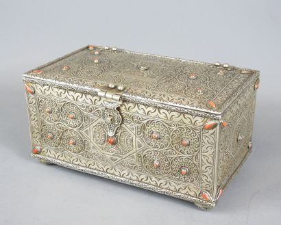 AFRIQUE DU NORD. COFFRET rectangulaire en...