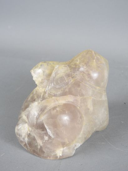 CHINA: Two rabbits in hard stone. H. 7 and...
