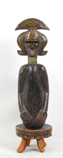 KOTA (style) Gabon: Wood, brass, copper,...