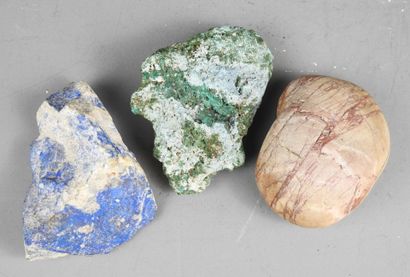 Lot consisting of a block of crystals from...