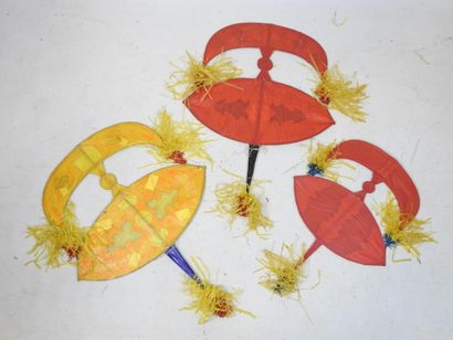 MALAISIE : 3 cerf-volants 