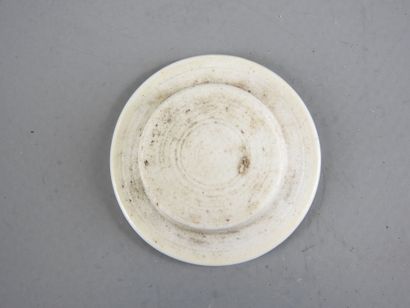 CHINE : Deux théières et un pot cylindrique...