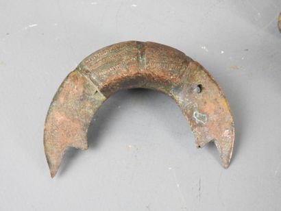 AFRICA: Slave or coin bracelet in bronze...