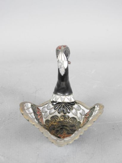 CHINE : Paire de coupelles en forme d'ibis,...