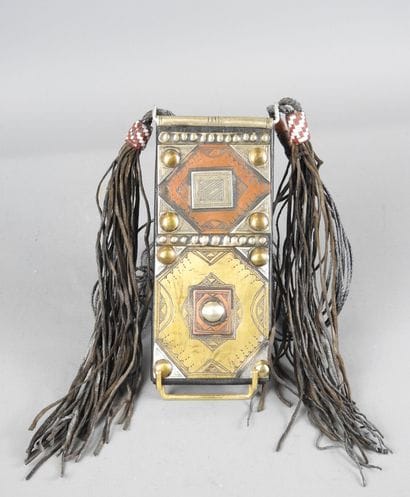 TOUAREG: Rectangular talisman in copper,...