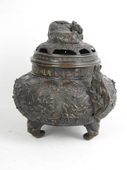 JAPAN: TRIPOD BRUE PARFUM in bronze, lid...