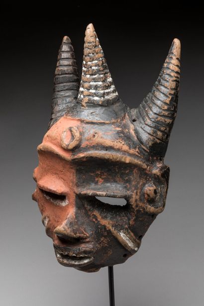 PENDE, Democratic Republic of the Congo.
Wood,...