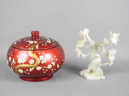 JAPAN: Red lacquered wood circular covered...