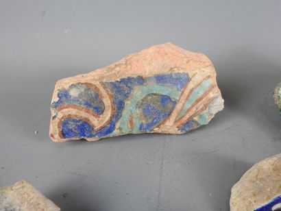 ISLAMIC ART.
Large lot of ceramic fragments...