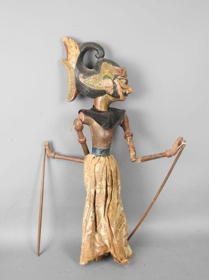 INDONESIE : Poupée du Wayang Golek en bois...